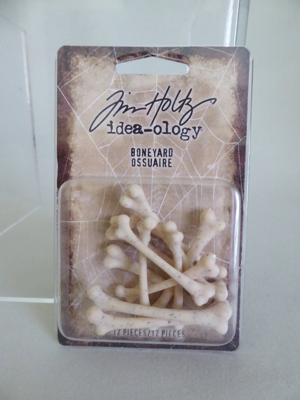 NEW TIM HOLTZ IDEA-OLOGY MINI RESIN BONES BONEYARD EMBELLISHMENTS (12 PIECES)